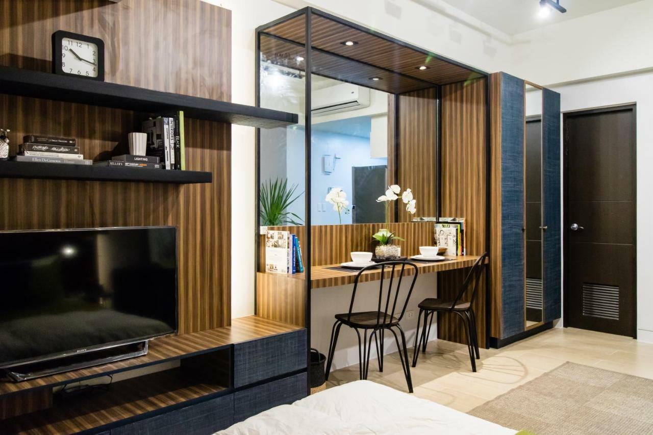 Apartment Giron Suites At Bonifacio Global City